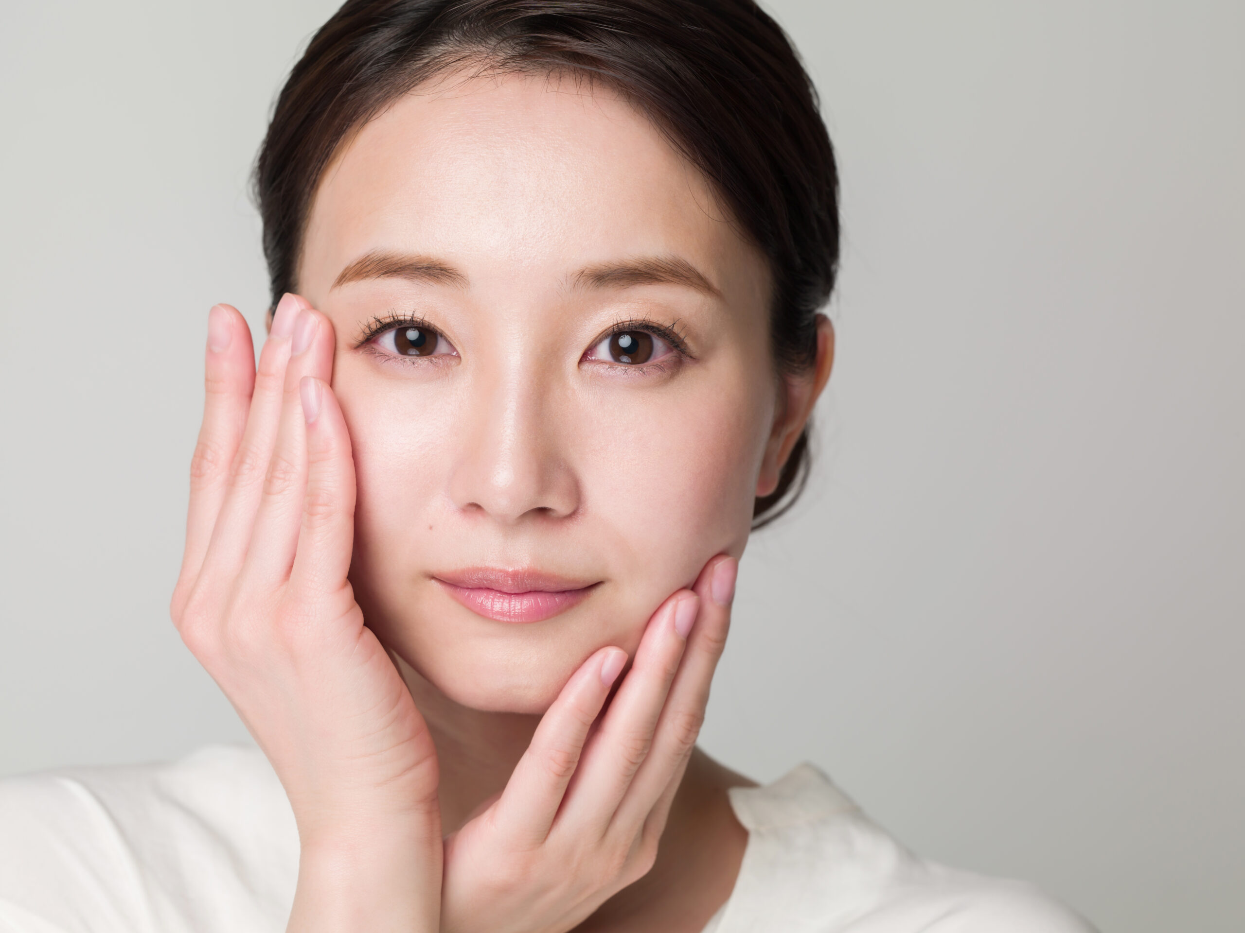 Enjoy a rejuvenated look with Italian Hydro-Lift HA Skinbooster enhanced hydration without added volume